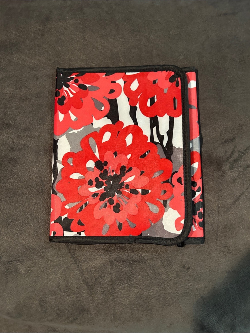 thirty-one Red Floral Foldable Organizer